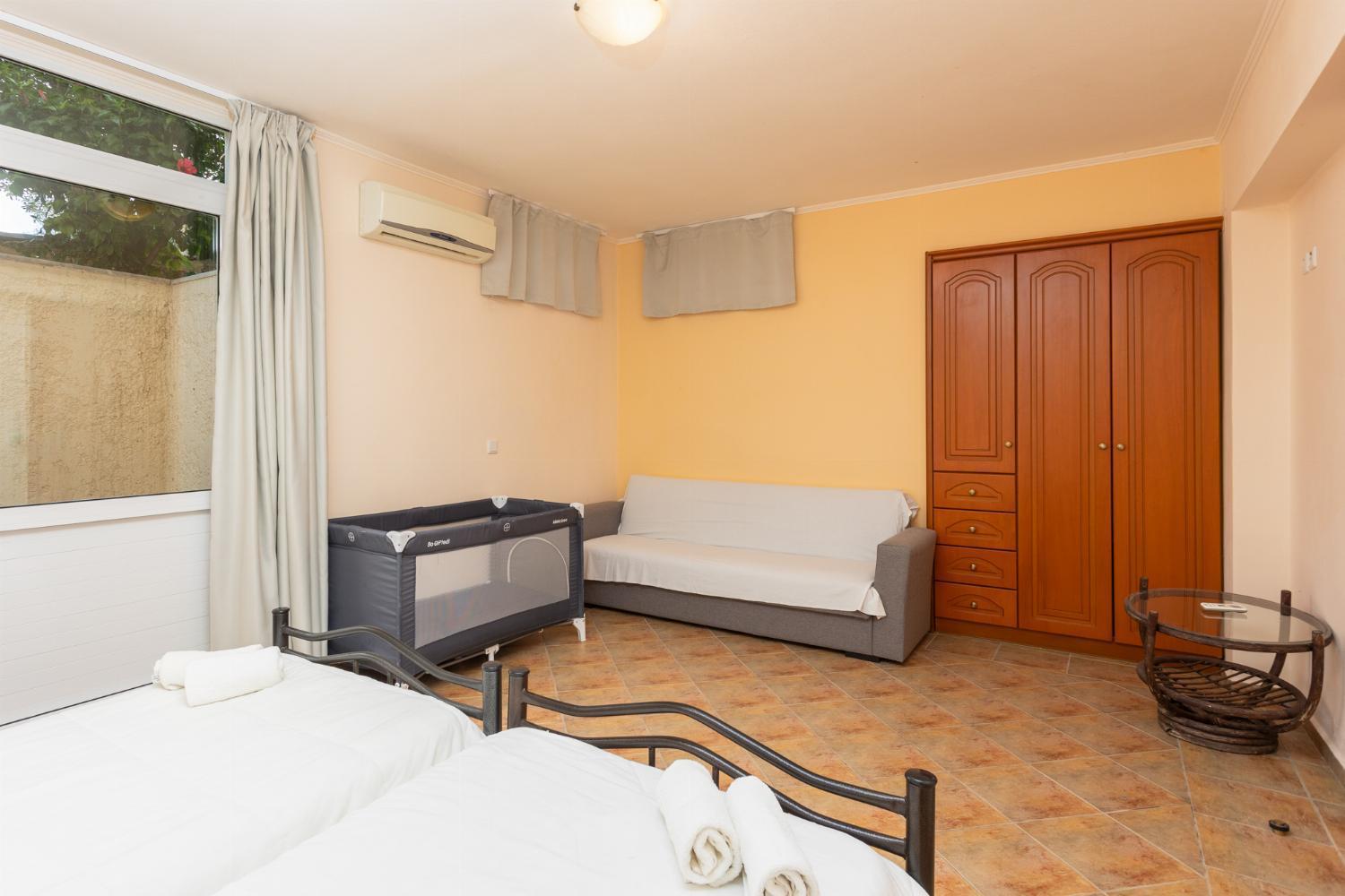 Villa Callistemon Ajía Paraszkeví Kültér fotó